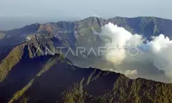 Merawat jejak Rinjani-Tambora