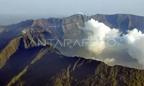 Merawat jejak Rinjani-Tambora Merawat jejak Rinjani-Tambora