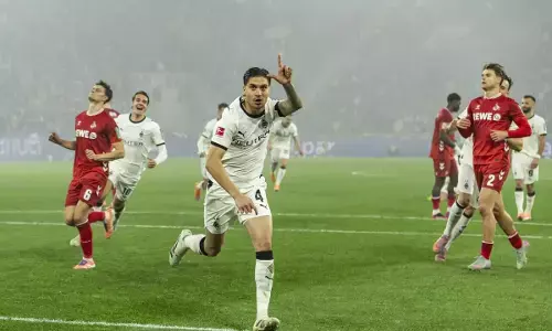 Kevin Diks sebut kerja sama jadi kunci kekuatan tim Kevin Diks sebut kerja sama jadi kunci kekuatan tim