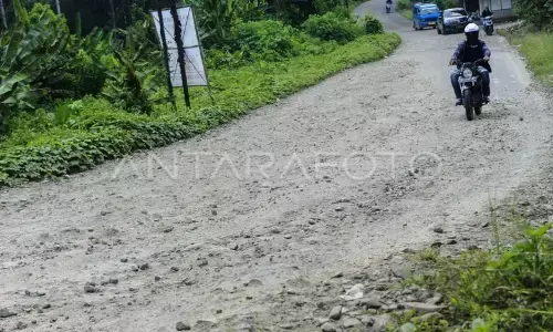 Tokoh adat Badui minta pemerintah bangun akses Ciboleger Tokoh adat Badui minta pemerintah bangun akses Ciboleger