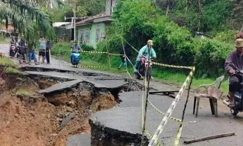 BPBD Agam: Lima kecamatan dilanda bencana banjir hingga jalan amblas BPBD Agam: Lima kecamatan dilanda bencana banjir hingga jalan amblas