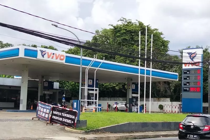 Pertamina pasok 100 ribu barel BBM ke SPBU Vivo