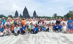 Kemenpar dampingi wisatawan Prancis dalam tur `Around the World` Kemenpar dampingi wisatawan Prancis dalam tur `Around the World`