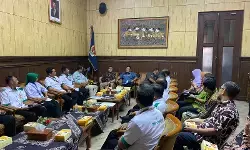 Pekerja Trans Jogja keluhkan masalah ketimpangan gaji hingga tingginya denda Pekerja Trans Jogja keluhkan masalah ketimpangan gaji hingga tingginya denda