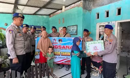 Ditpolairud Polda Jateng dan Satpolairud Polres Tegal Kota gelar anjangsana HUT ke-75 Polairud Ditpolairud Polda Jateng dan Satpolairud Polres Tegal Kota gelar anjangsana HUT ke-75 Polairud