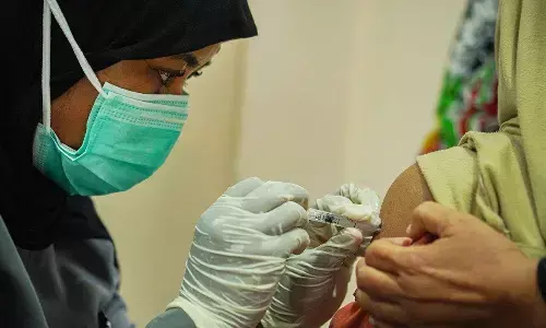 Vaksin HPV turunkan risiko kanker serviks hingga 80 persen Vaksin HPV turunkan risiko kanker serviks hingga 80 persen