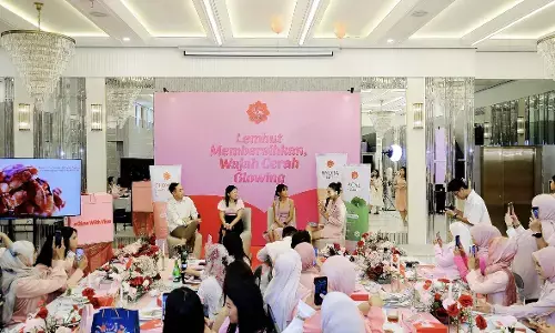 Viva Cosmetics definisikan ‘ The Real Glowing Skin ‘ bersama Shenina Cinnamon! Viva Cosmetics definisikan ‘ The Real Glowing Skin ‘ bersama Shenina Cinnamon!