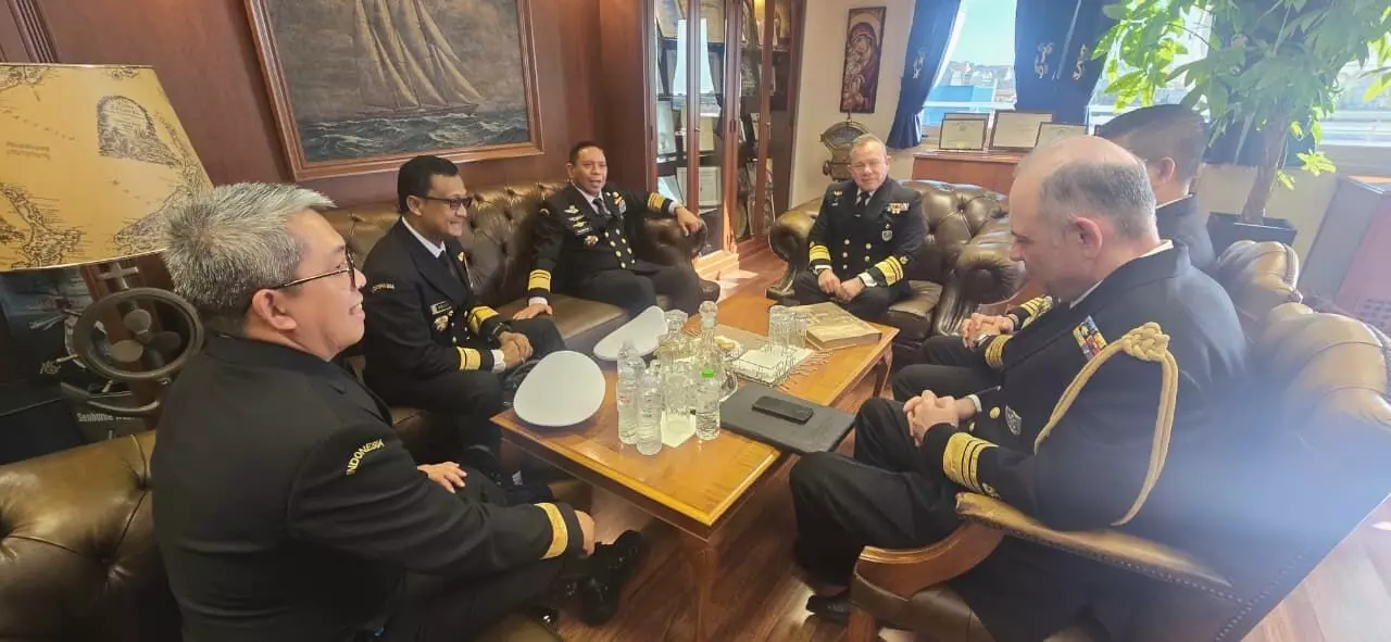 Bakamla RI dan Hellenic Coast Guard gelar bilateral meeting 2025