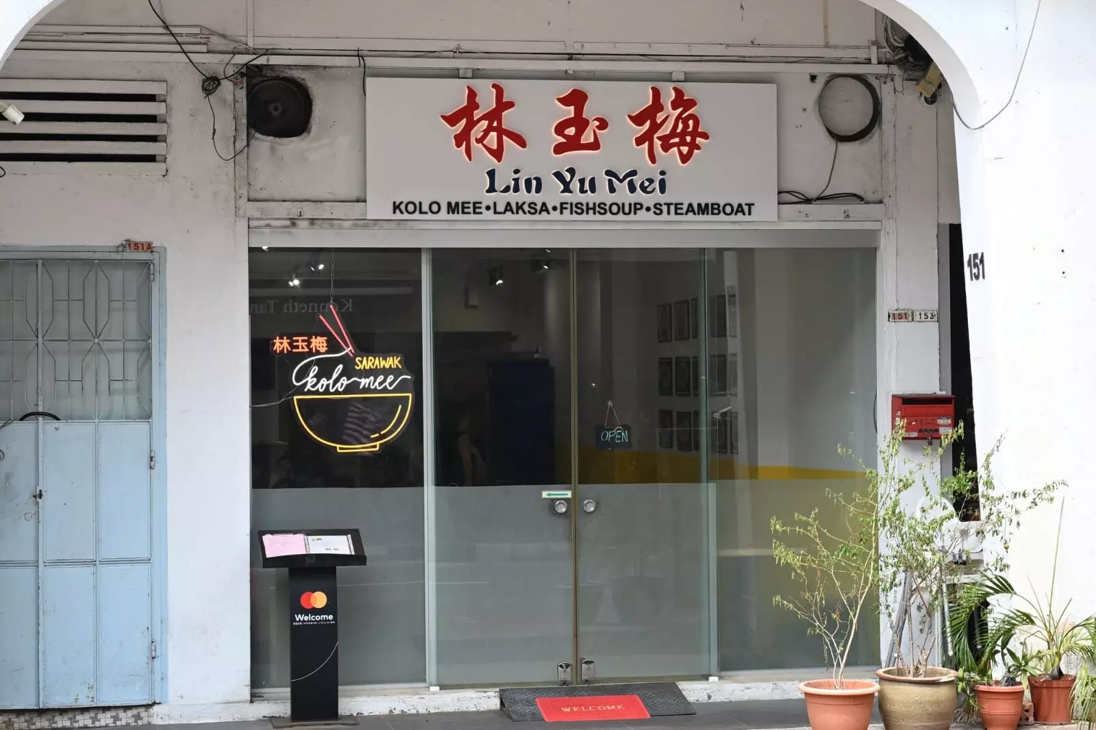 Lin Yu Mei buka cabang di Alam Sutera, hadirkan Kolo Mee Autentik Sarawak