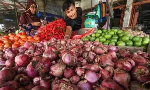 PIHPS: Harga cabai rawit Rp27.500/kg, telur ayam Rp28.000/kg