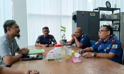 Damkar Salatiga diminta ikut cari keberadaan pimpinan Koperasi BLN Damkar Salatiga diminta ikut cari keberadaan pimpinan Koperasi BLN