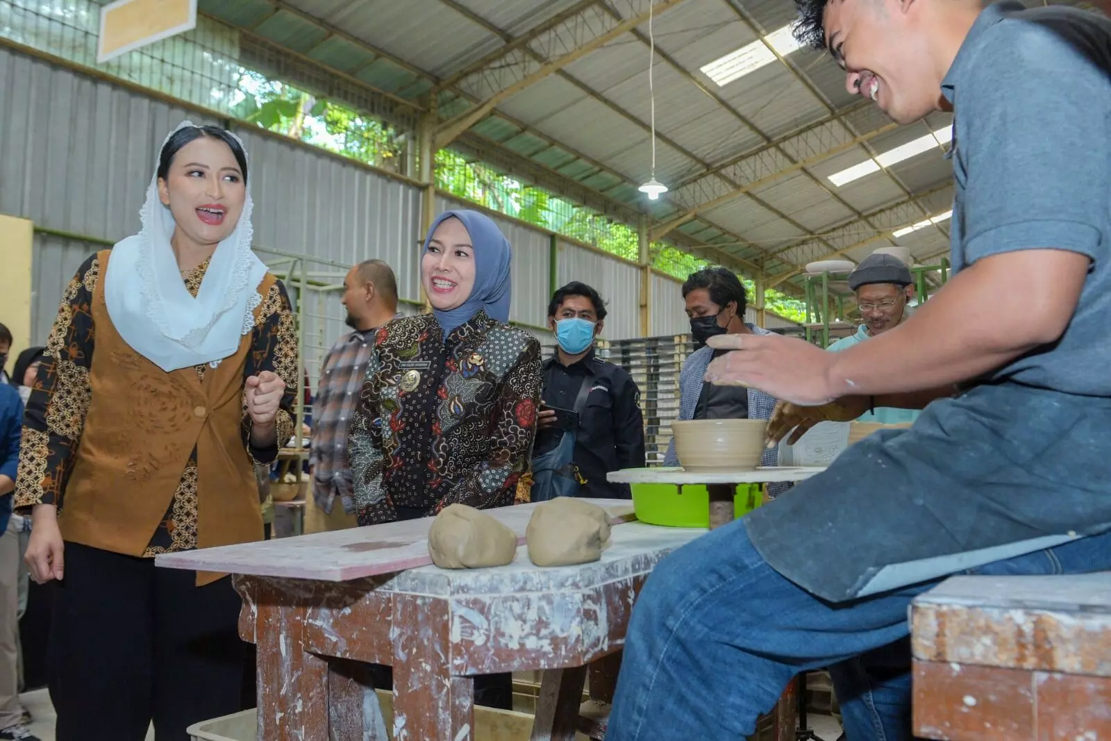 Wamendag: Pabrik Nuansa Porselen diharap bisa pasok pasar internasional