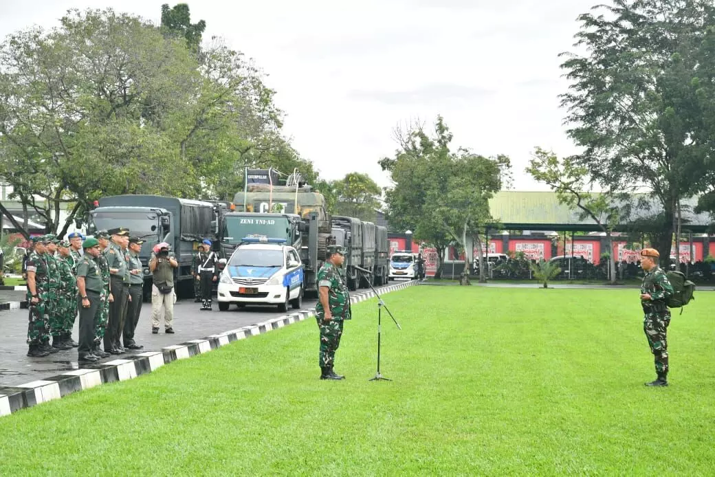 Kasdam I/BB berangkatkan 204 personel Kodam I/BB bantu korban bencana alam