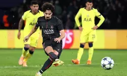 PSG menang telak 5-3 atas Tottenham, Vitinha cetak hattrick