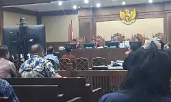 Kasus Tata Kelola Migas: Saksi beberkan alasan ekspor dan impor tak bisa dihindari