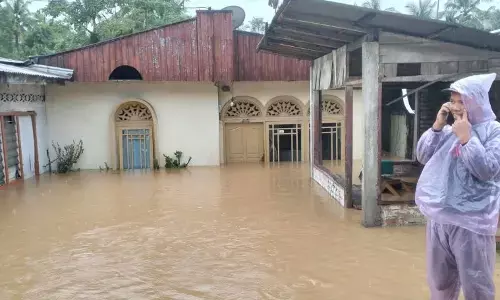 Polisi imbau warga segera mengungsi menyusul luapan Sungai Batang Anai