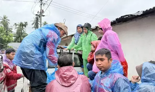 Kemensos Salurkan bantuan ke beberapa lokasi banjir di Sumatera