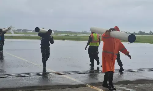 Tower PLN roboh dihantam banjir, TNI gerak cepat bantu pulihkan kelistrikan di Aceh