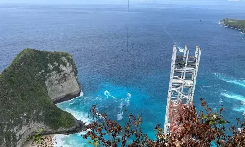 DPRD Bali minta penegak hukum buru oknum di balik lift kaca