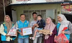 PLN Icon Plus salurkan bantuan banjir bandang di Sumatera