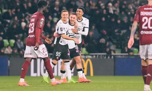 Rennes naik ke peringkat empat setelah menang tipis 1-0 atas Metz