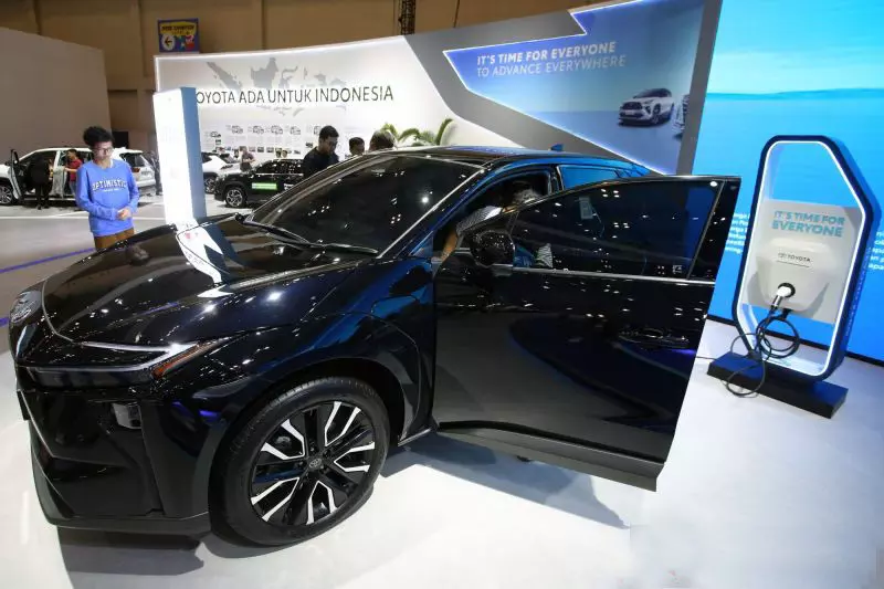 Pemerintah dinilai perlu susun regulasi paspor baterai EV Pemerintah dinilai perlu susun regulasi paspor baterai EV