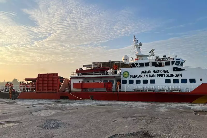 KN SAR Purworejo 101 perkuat operasi SAR bencana di Aceh KN SAR Purworejo 101 perkuat operasi SAR bencana di Aceh