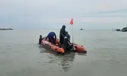 Tim gabungan Bangka berhasil evakuasi nakhoda kapal nelayan Tim gabungan Bangka berhasil evakuasi nakhoda kapal nelayan