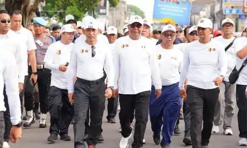 Kapolri hadiri jalan santai PWI tekankan sinergi dengan pers