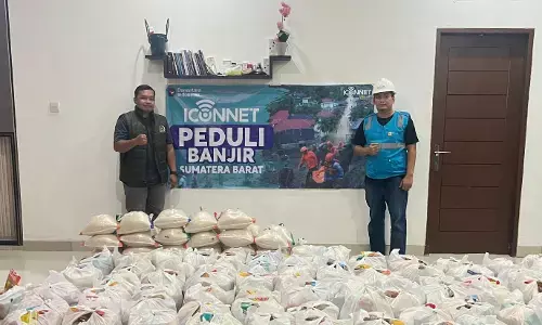 ICONNET salurkan bantuan untuk korban banjir Padang
