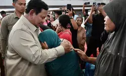 Presiden Prabowo prioritaskan distribusi BBM & bantuan di Tapanuli Tengah