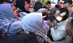 Gus Ipul dampingi Presiden berdialog dengan pengungsi di Padang Pariaman