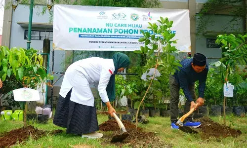 NU Care-LAZISNU dan Tokio Marine Life tanam 1.600 pohon produktif sebagai komitmen keberlanjutan