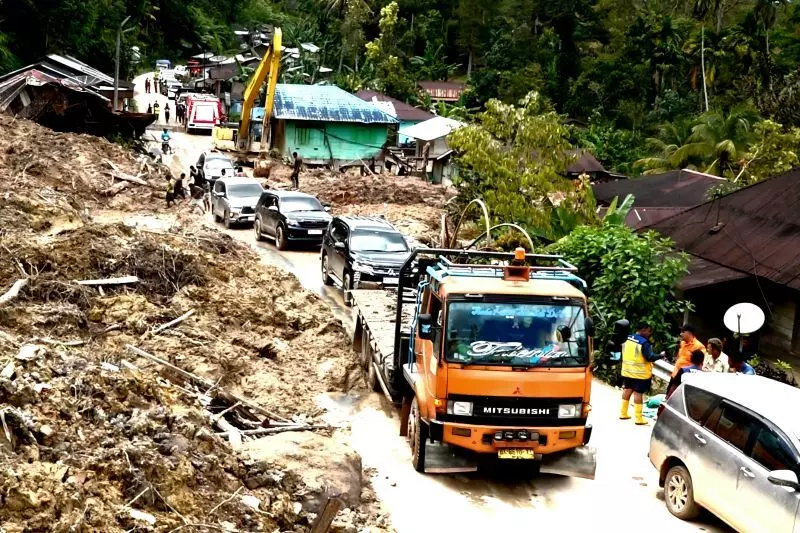 Kumpulan donasi yang dilakukan Kemenag untuk korban banjir di Sumatera terkumpul sebesar Rp155 miliar Kumpulan donasi yang dilakukan Kemenag untuk korban banjir di Sumatera terkumpul sebesar Rp155 miliar