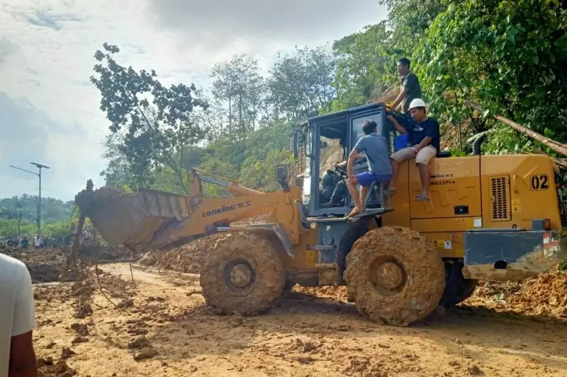 BNPB: jalur Medan-Aceh Tamiang bisa diakses setelah pembukaan jalur BNPB: jalur Medan-Aceh Tamiang bisa diakses setelah pembukaan jalur