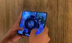Bermain gim lebih mudah dengan memanfaatkan fitur cerdas Galaxy Fold7 Bermain gim lebih mudah dengan memanfaatkan fitur cerdas Galaxy Fold7