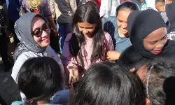 Menteri PPPA pastikan perempuan dan anak korban banjir mendapat perlindungan Menteri PPPA pastikan perempuan dan anak korban banjir mendapat perlindungan