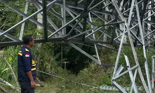 Listrik Aceh bertahap pulih, Menteri ESDM Bahlil pastikan perbaikan infrastruktur