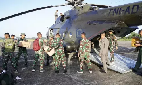 Akses terputus, Kodam Iskandar Muda terbangkan bantuan ke Langsa