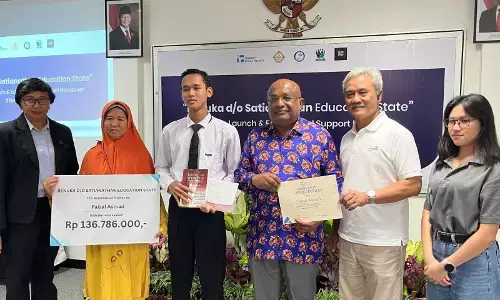 Yayasan Bintan Resort terima bantuan beasiswa dari Donatur Singapura