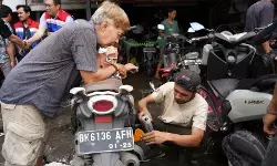 Cara selamatkan motor yang habis terendam banjir Cara selamatkan motor yang habis terendam banjir