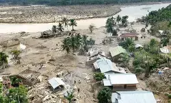 TNI lakukan metode airdrop distribusi bantuan ke pedalaman Aceh Utara