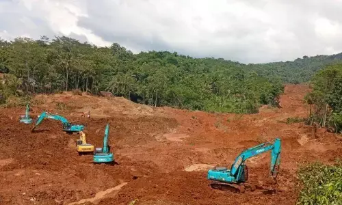 BMKG keluarkan peringatan potensi cuaca ekstrem Jateng 4-10 Desember BMKG keluarkan peringatan potensi cuaca ekstrem Jateng 4-10 Desember