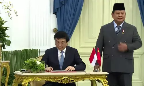 Presiden terima Ketua MPR RRT untuk tingkatkan hubungan bilateral Presiden terima Ketua MPR RRT untuk tingkatkan hubungan bilateral