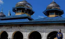 ESDM pasok 35 genset untuk warga pengungsi di Palembayan Sumbar ESDM pasok 35 genset untuk warga pengungsi di Palembayan Sumbar