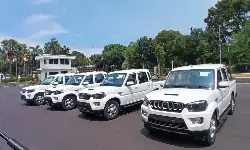 Empat double cabin baru perkuat operasi kemanusiaan Kemhan di bencana Sumatera