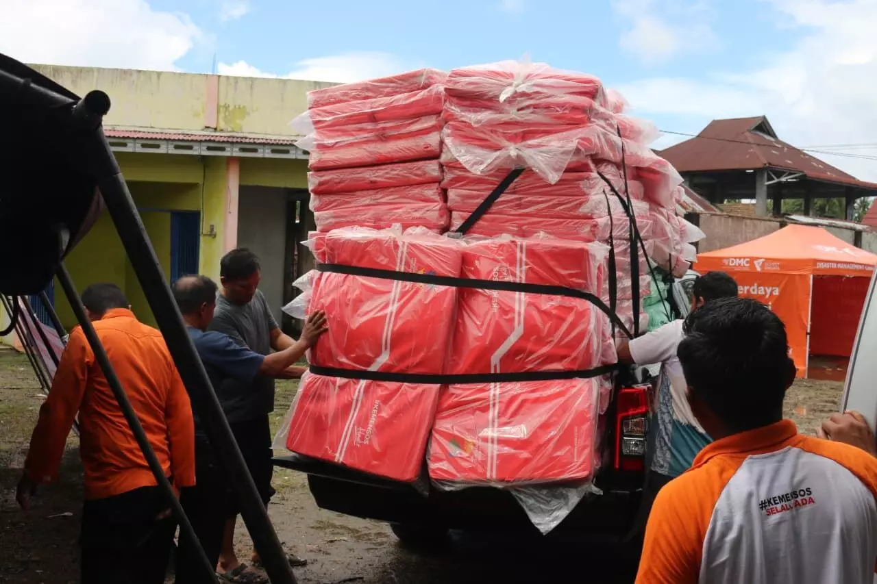 Kemensos kebut distribusi bantuan ke Sumbar, kerja sama dengan berbagai pihak Kemensos kebut distribusi bantuan ke Sumbar, kerja sama dengan berbagai pihak