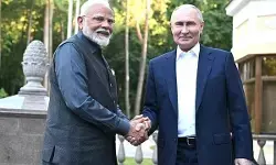 Pertemuan Putin-Modi bahas pasokan energi ke India