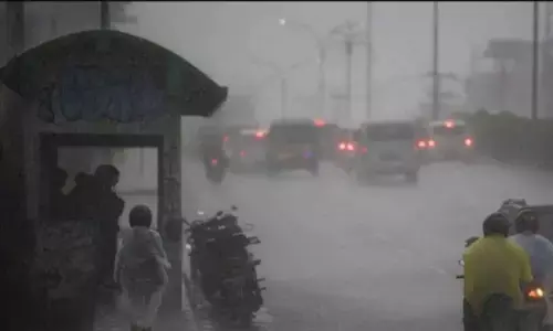 BMKG prakirakan hujan lebat guyur beberapa wilayah pada akhir pekan BMKG prakirakan hujan lebat guyur beberapa wilayah pada akhir pekan