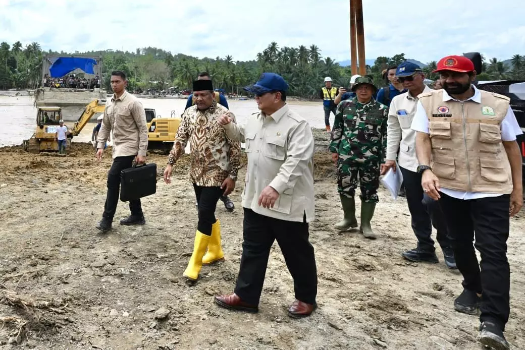 Prabowo pastikan pangan aman dan percepatan perbaikan infrastruktur di Aceh Prabowo pastikan pangan aman dan percepatan perbaikan infrastruktur di Aceh